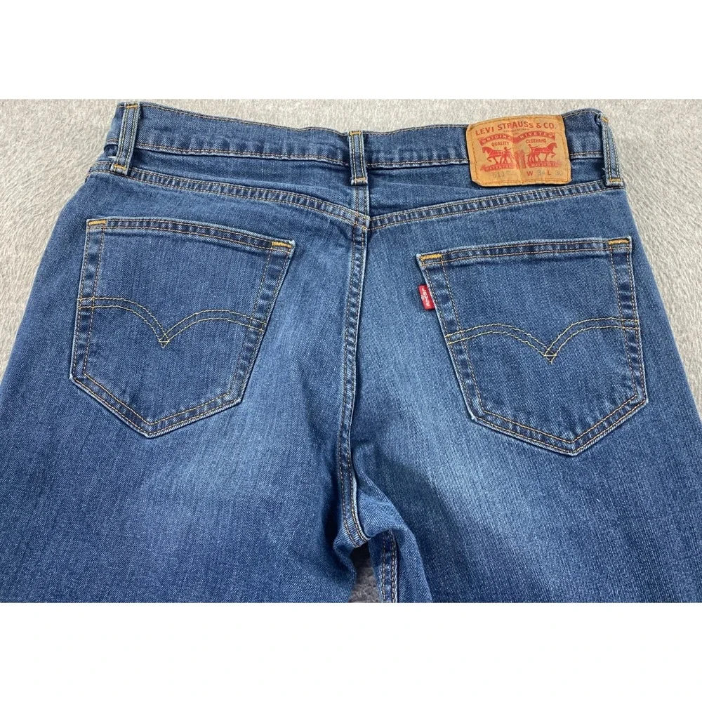 Levis 511 Jean Men 34x30 Slim Fit Tapered Leg Blue Med Wash Stretch (Fits 32x30)